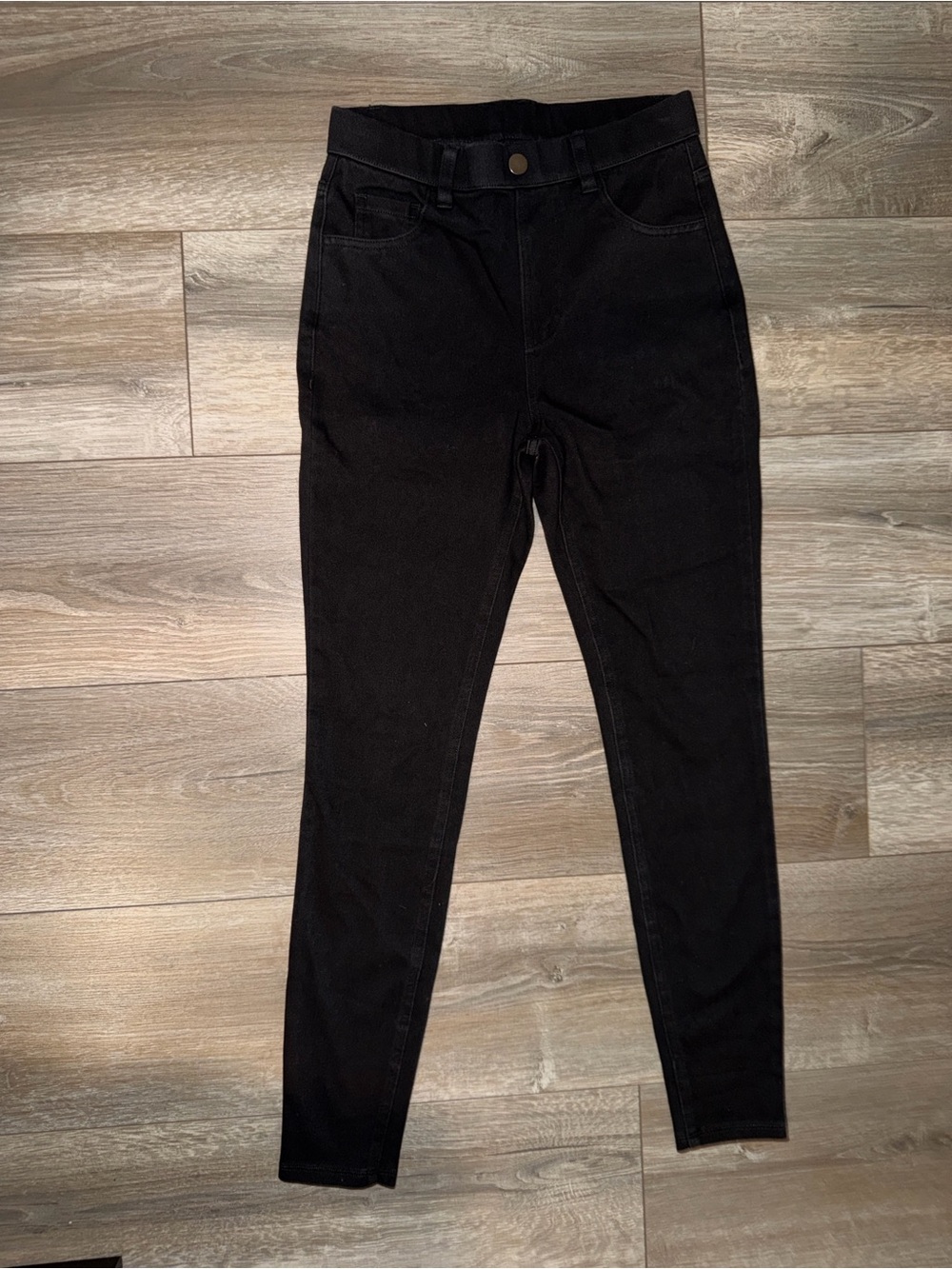 HALARA Black High-Rise Skinny Jeggings with Faux Button Detail XS 7/8 Length